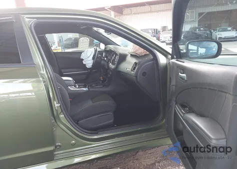 2022 Dodge Charger Scat Pack z USA, uszkodzony, nr VIN 2C3CDXGJ5NH220587